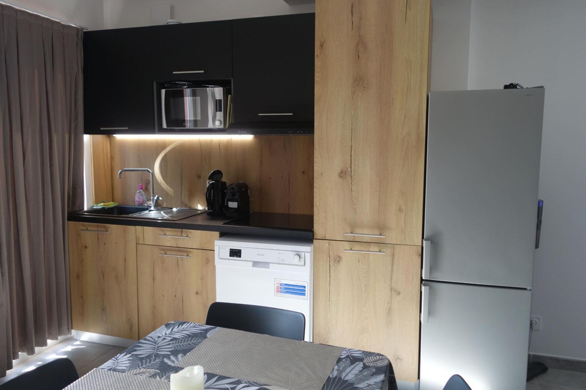 Residence Hoteliere Les Hameaux De Saint Cyprien Appartement 2 Chambres Lecci Exterior foto