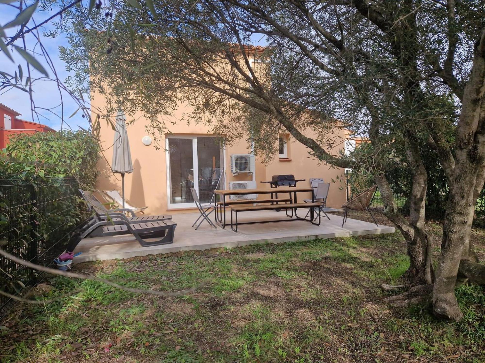 Residence Hoteliere Les Hameaux De Saint Cyprien Appartement 2 Chambres Lecci Exterior foto